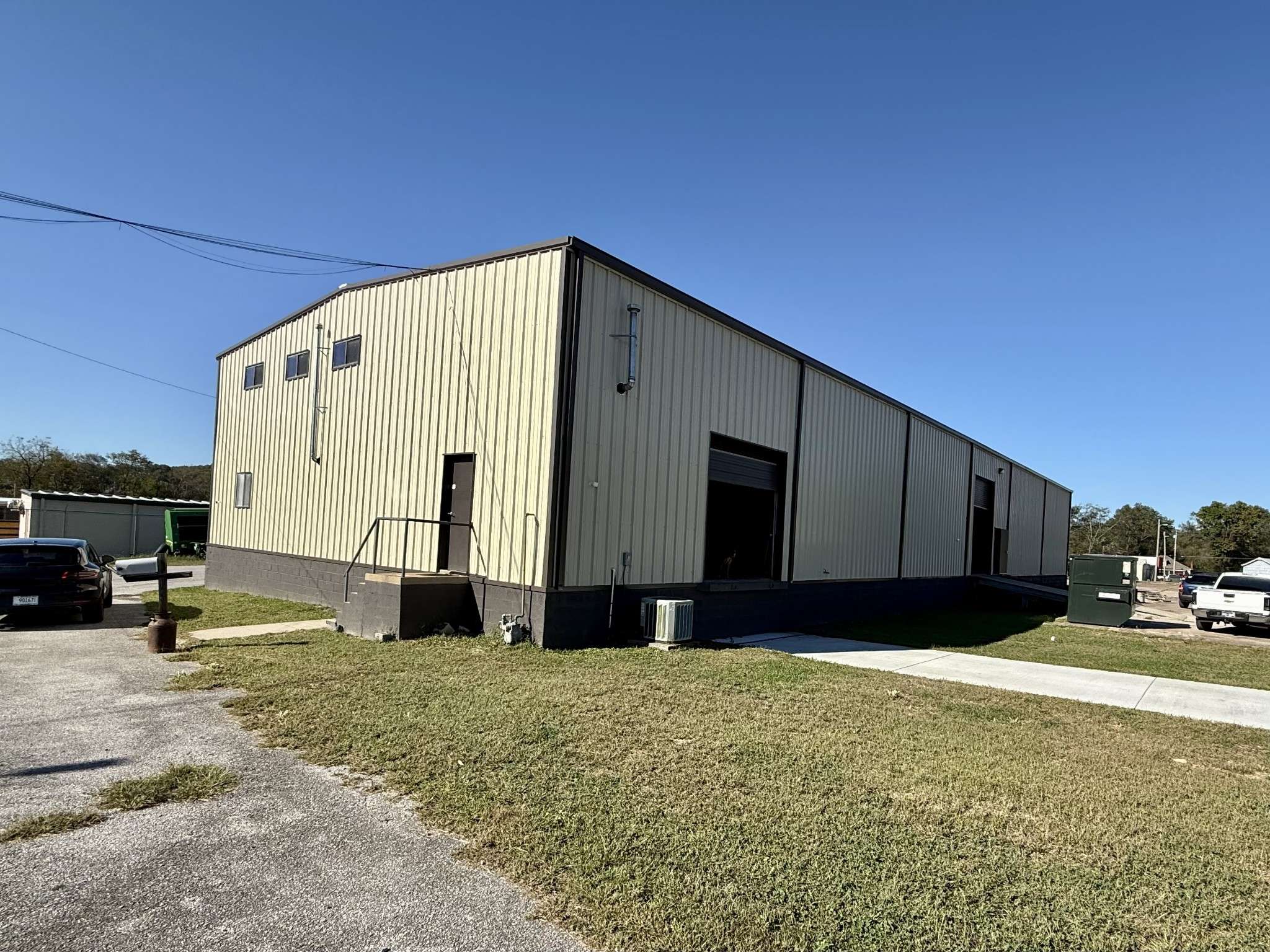 Hartsville, TN 37074,25 Burley Dr