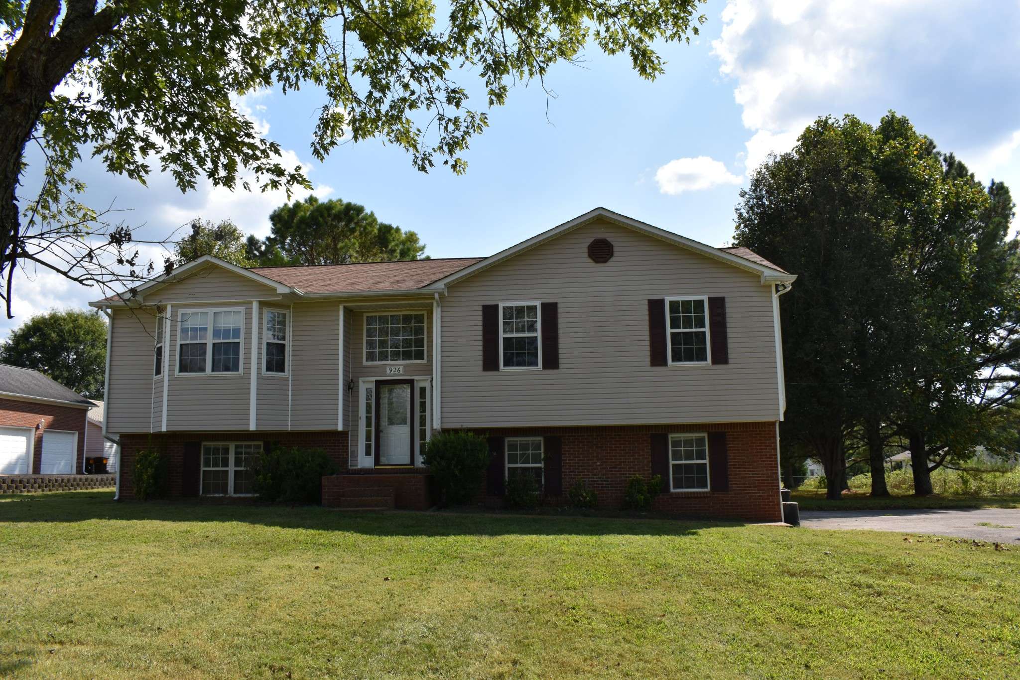 Columbia, TN 38401,926 Cranford Hollow Rd