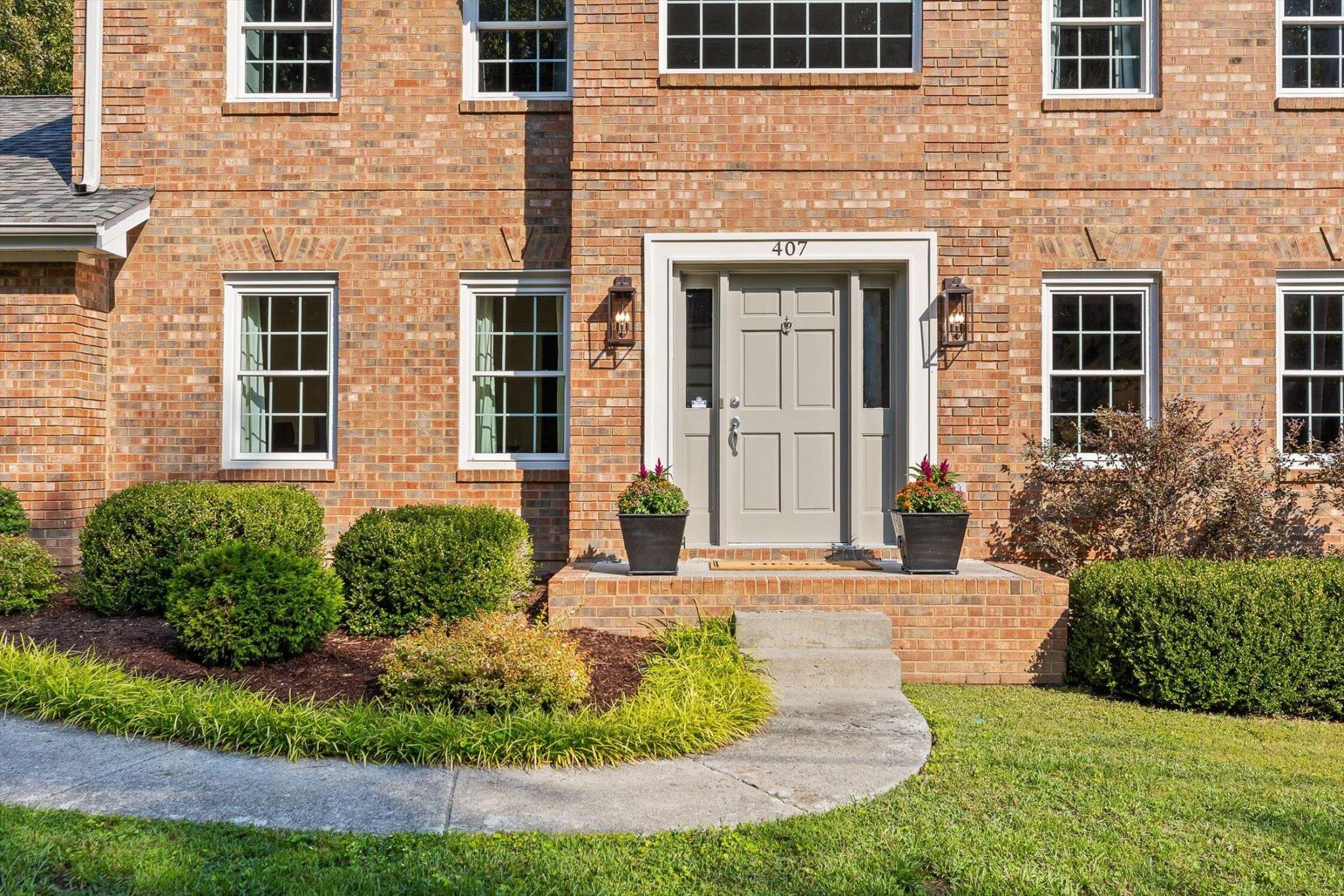 Hixson, TN 37343,407 English Oaks Drive