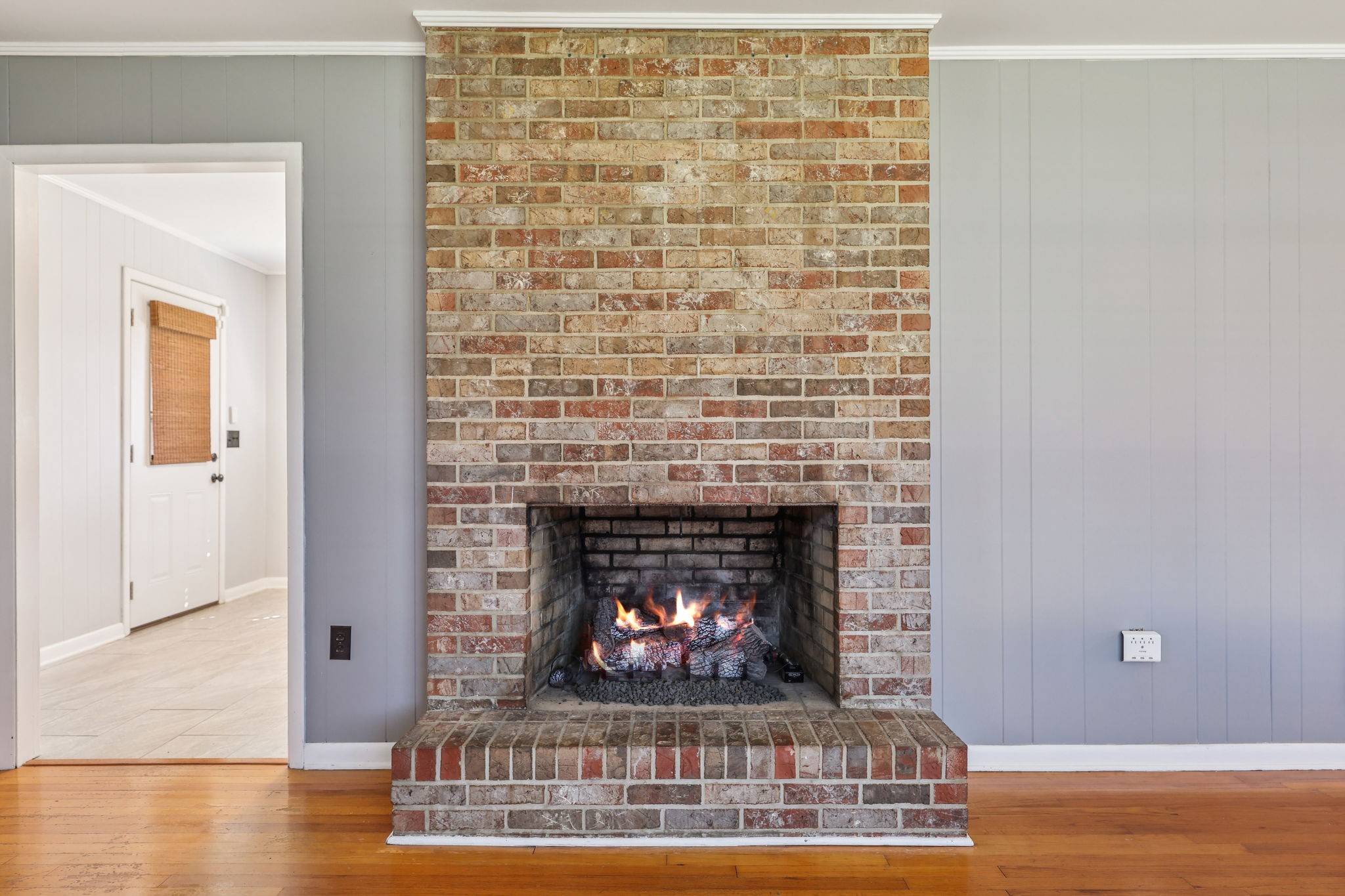 Decherd, TN 37324,404 8th Ave #N