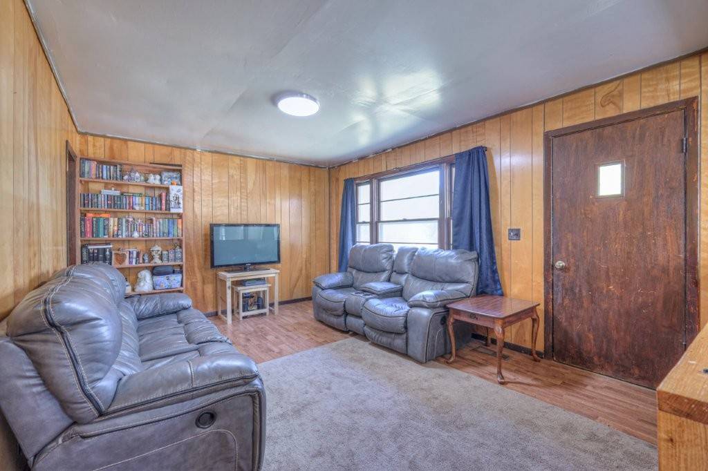 Wartrace, TN 37183,300 Broad St