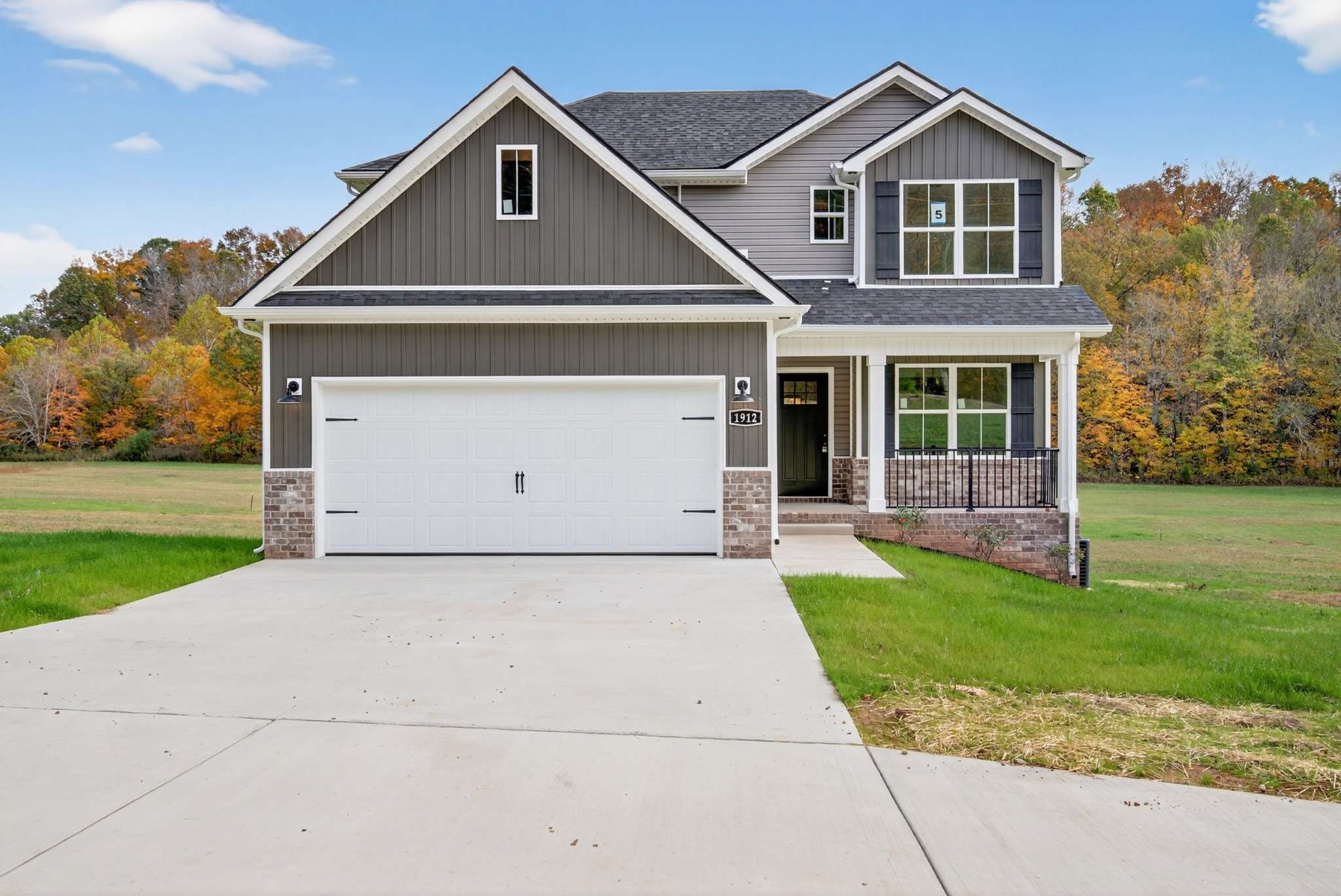 Cunningham, TN 37052,1912 Flats Rd