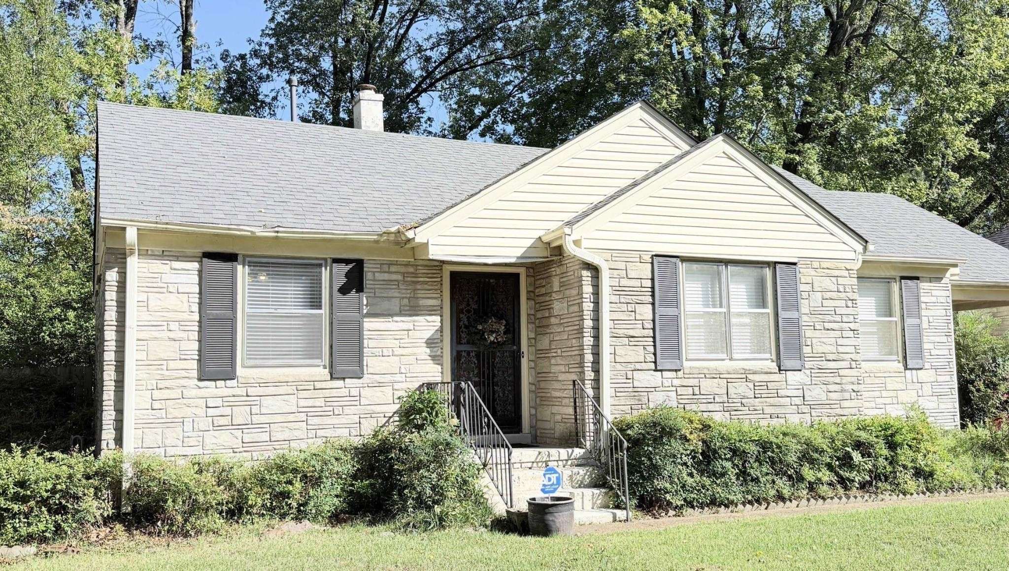 Memphis, TN 38111,4222 VANN AVE