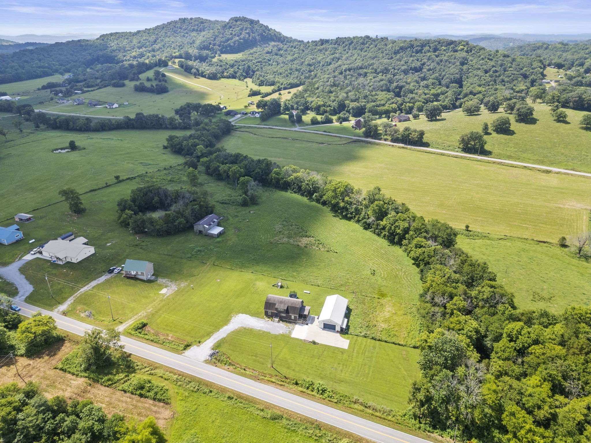 Bethpage, TN 37022,440 Honeysuckle Lane Rd