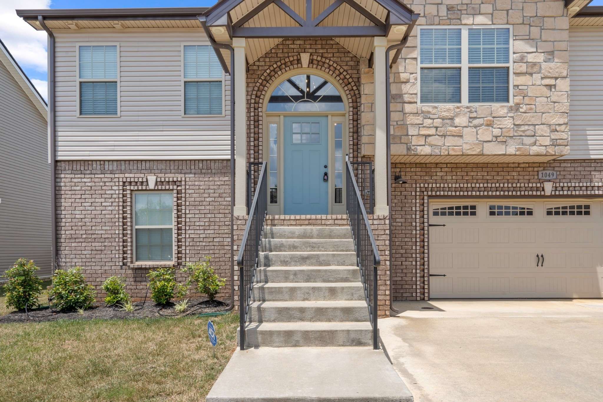 Clarksville, TN 37042,1049 Whitney Dr
