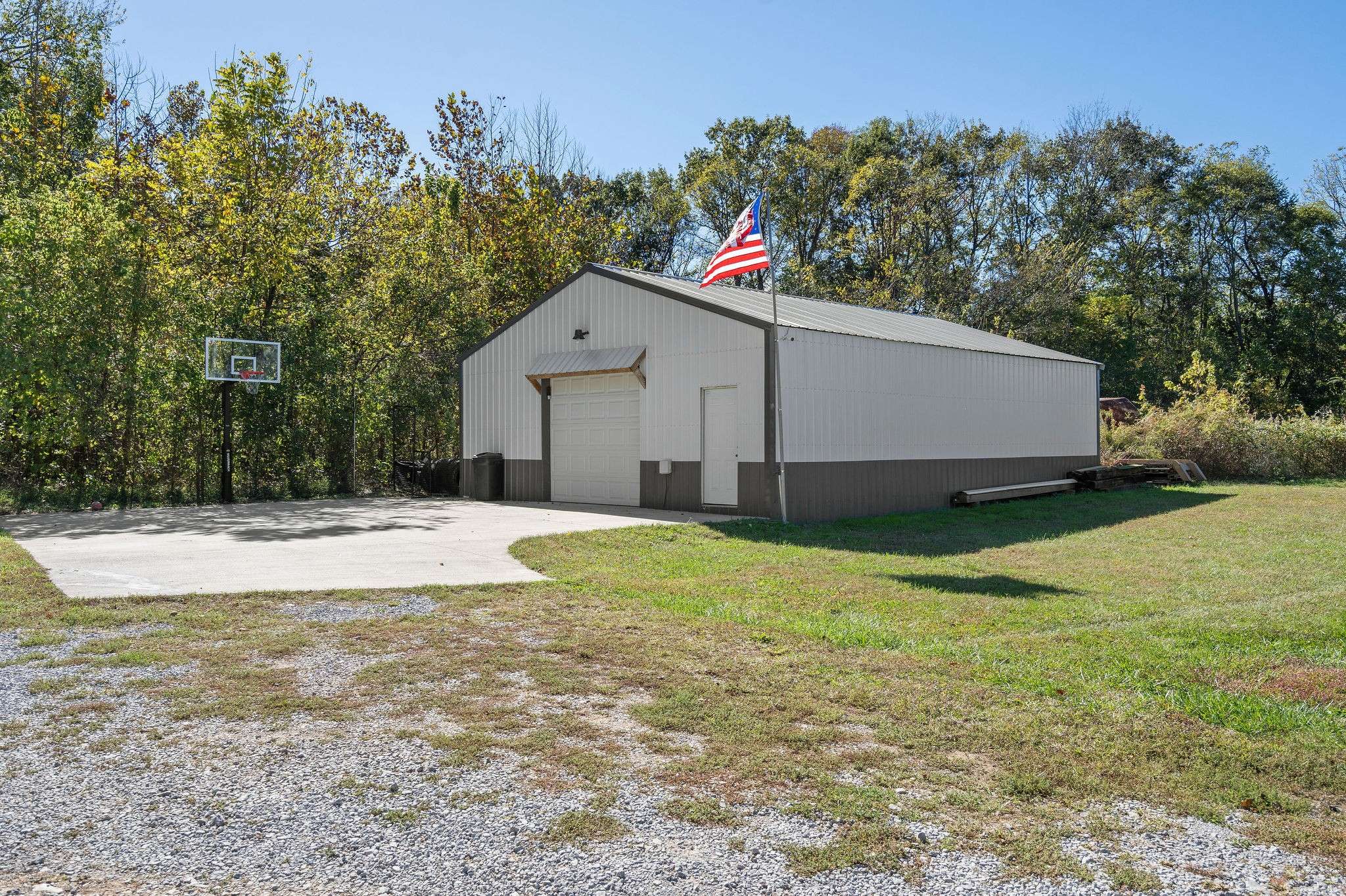 Mount Pleasant, TN 38474,1833 Preacher Holt Rd