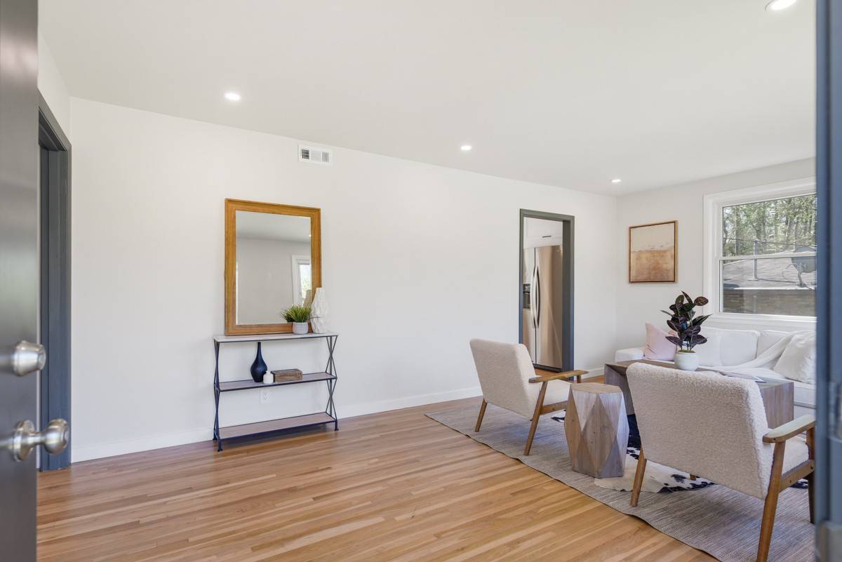 Nashville, TN 37206,915 Preston Dr