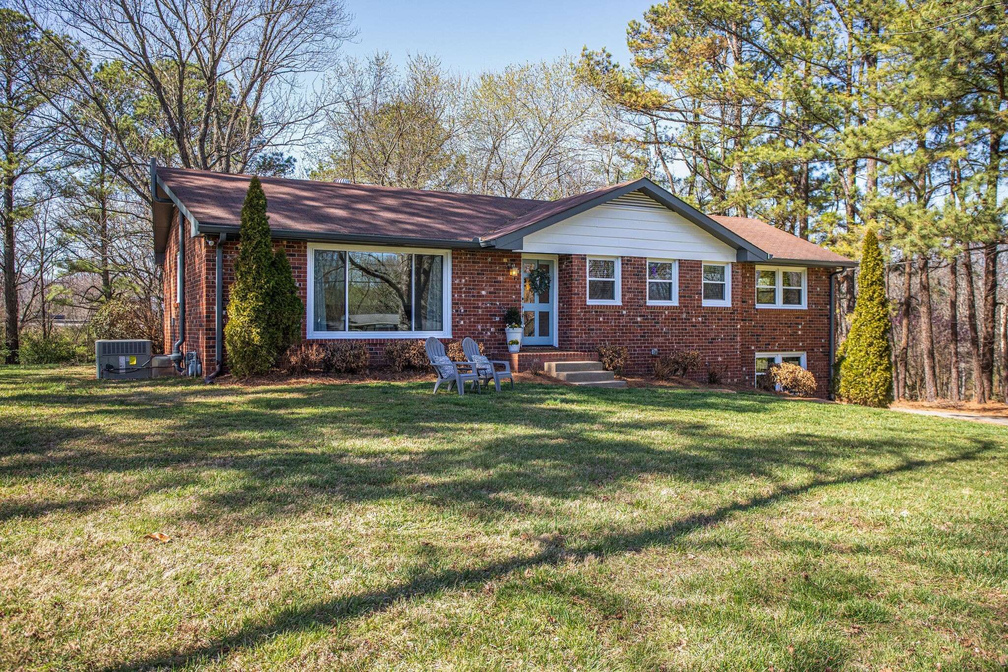 Brentwood, TN 37027,1329 Lipscomb Dr