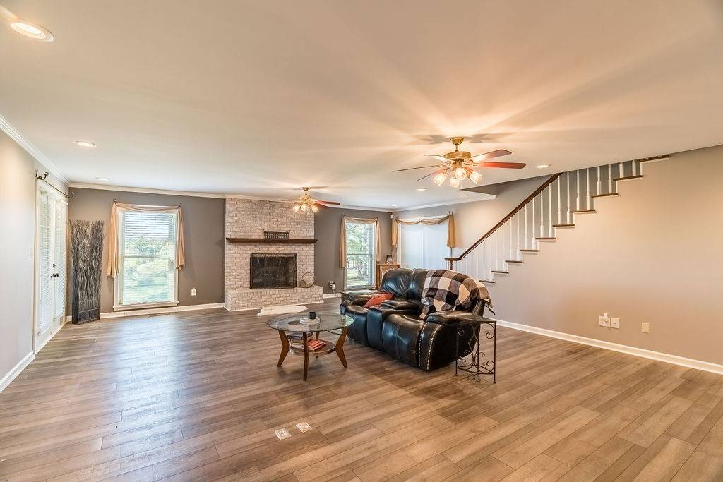 Crofton, KY 42217,7135 Harmony Grove Rd