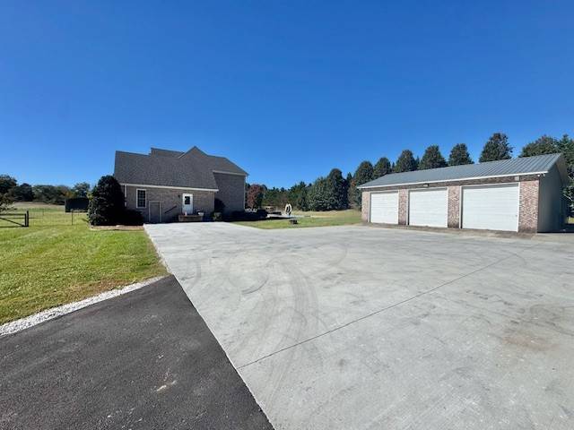 Winchester, TN 37398,3115 Holders Cove Rd