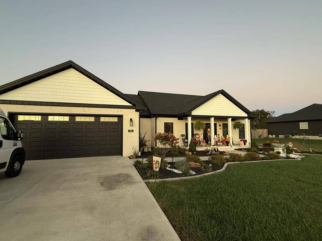 Hopkinsville, KY 42240,598 N Ridge Dr