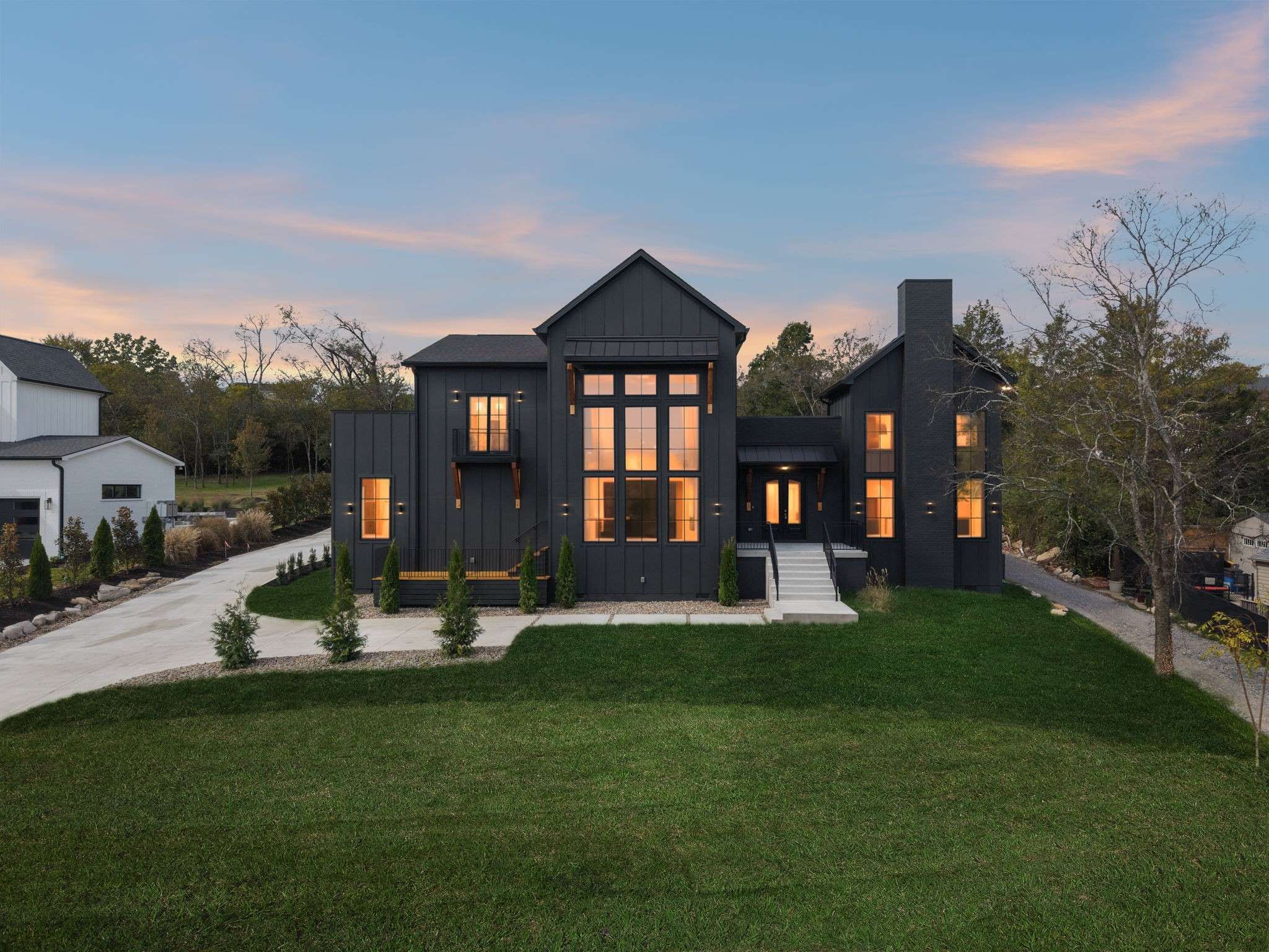 Hermitage, TN 37076,6162 N New Hope Rd