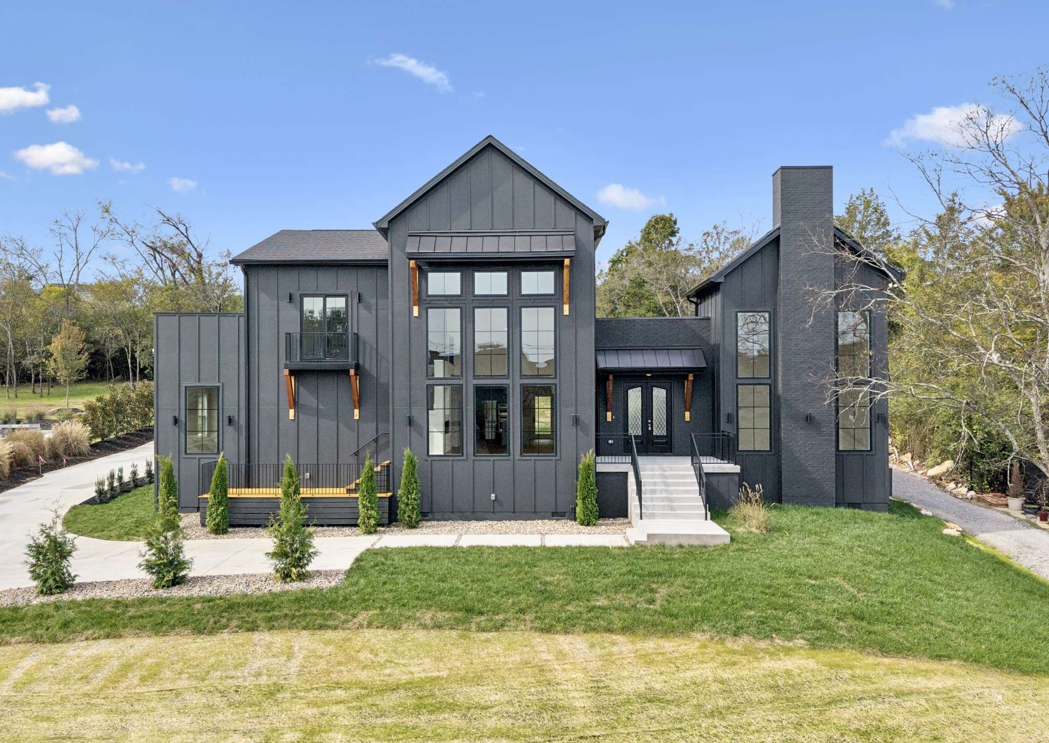 Hermitage, TN 37076,6162 N New Hope Rd