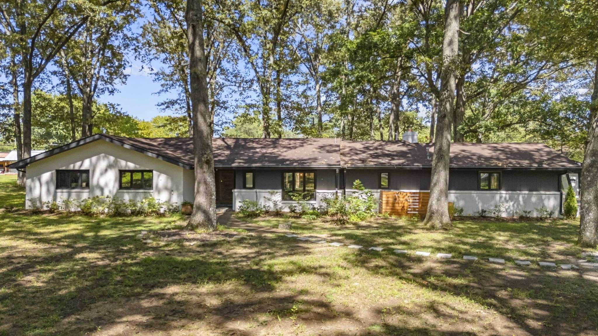 Tullahoma, TN 37388,512 Westwood Dr