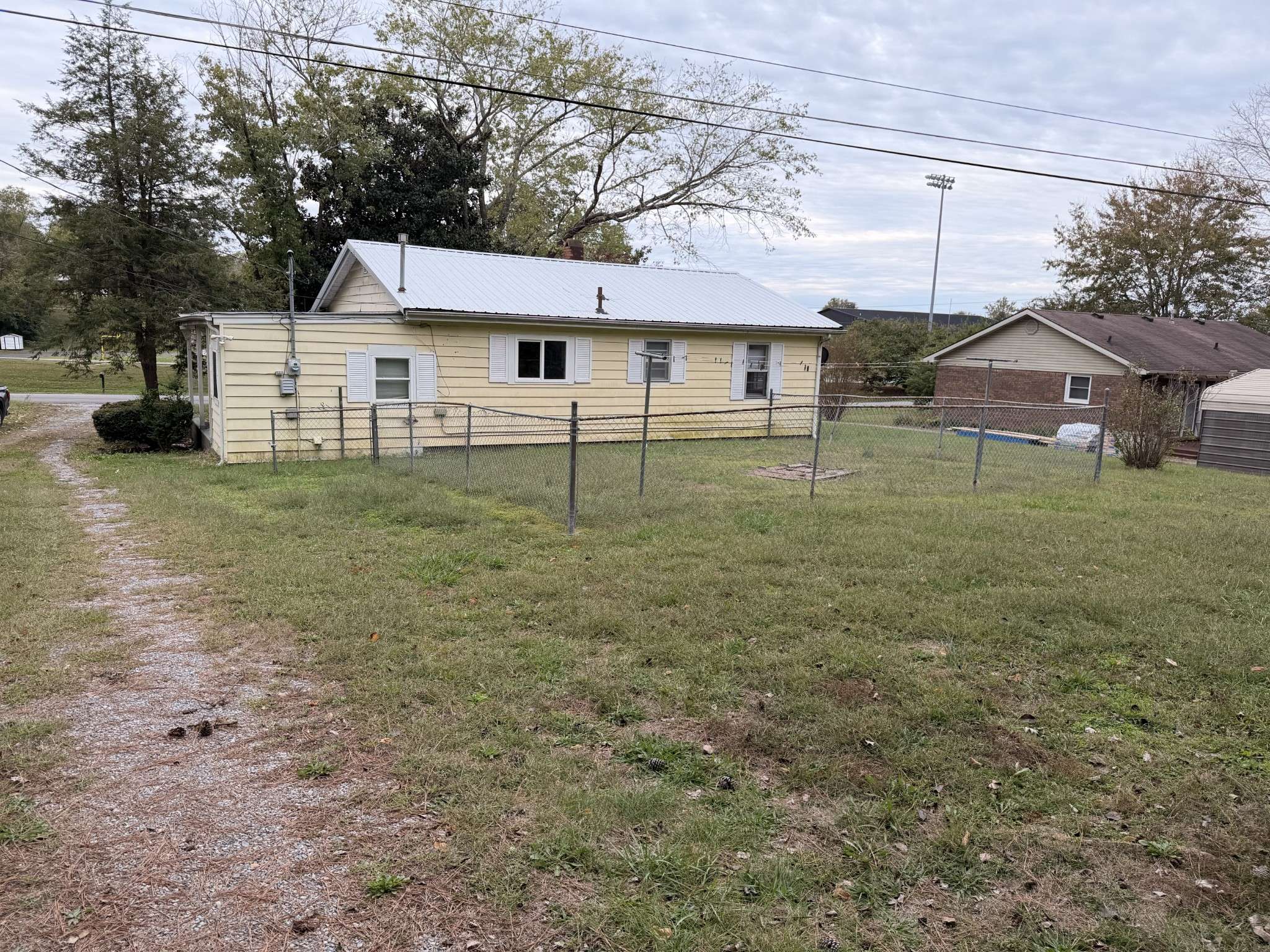 Cadiz, KY 42211,269 Lafayette St