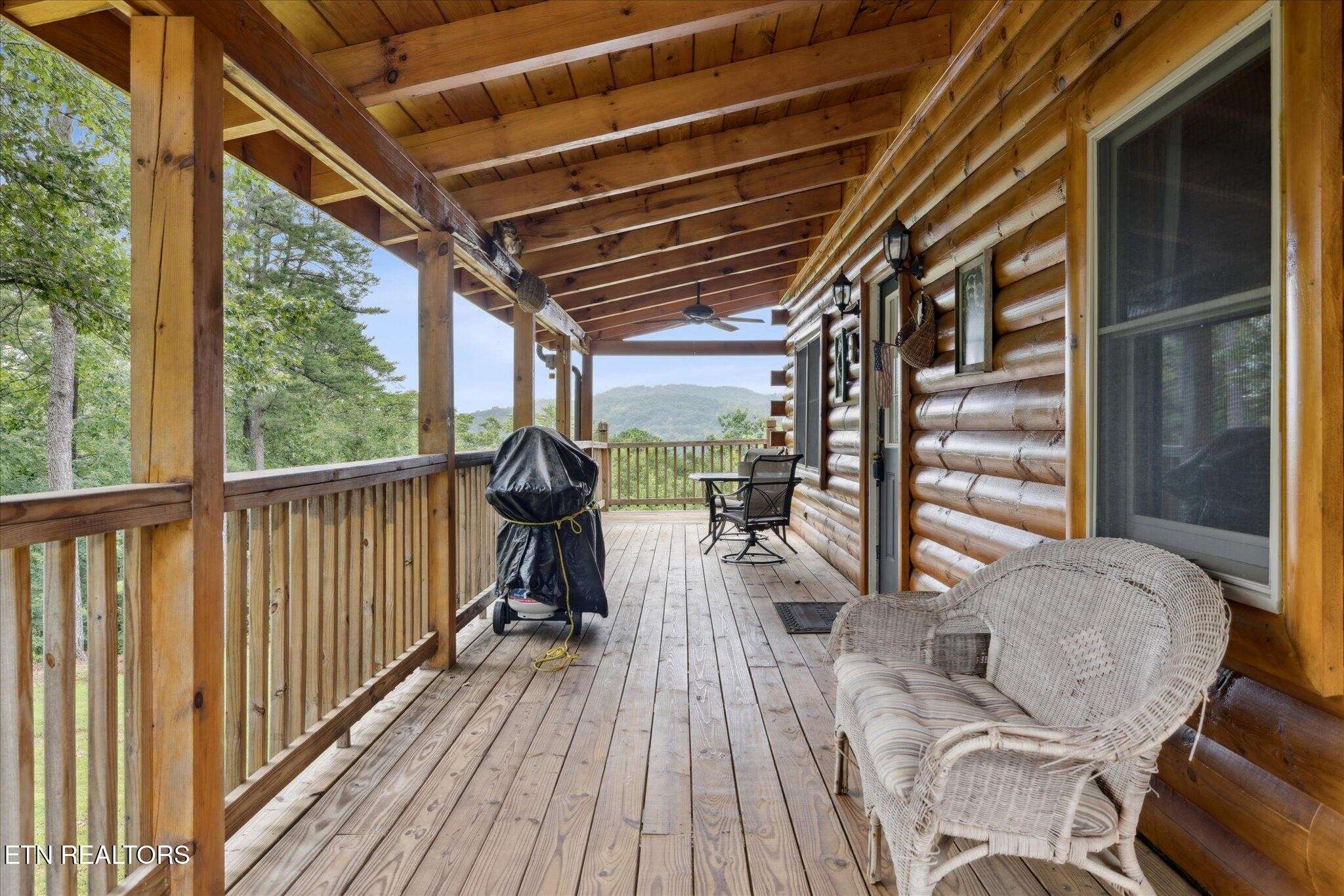 Sevierville, TN 37876,1818 Saddle Way