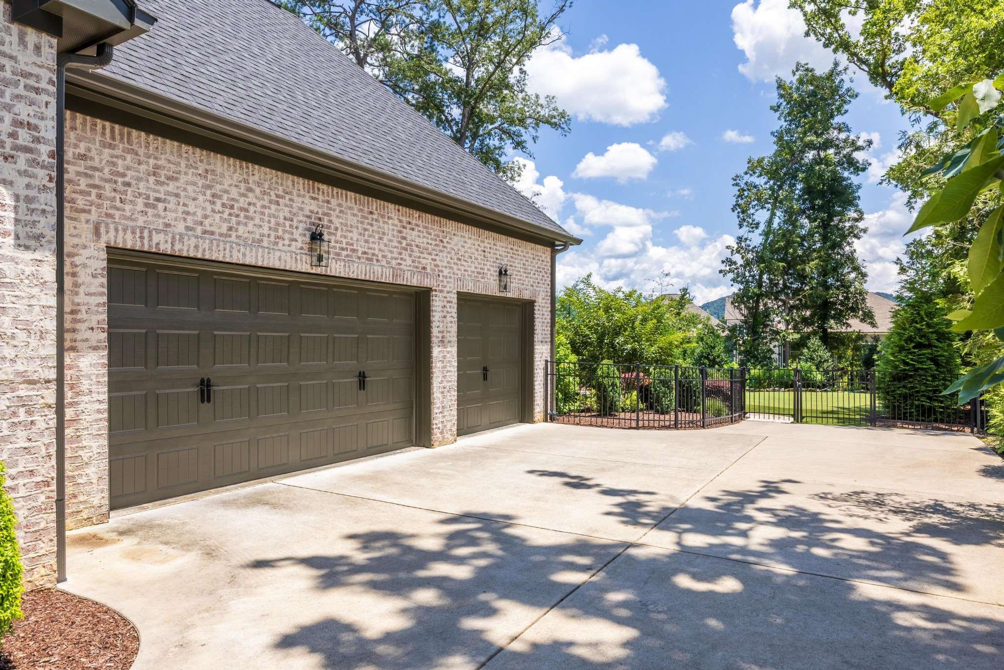 Ooltewah, TN 37363,7346 Good Earth Circle