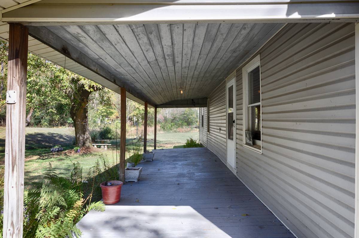 Ardmore, TN 38449,1121 Rolin Hollow Rd