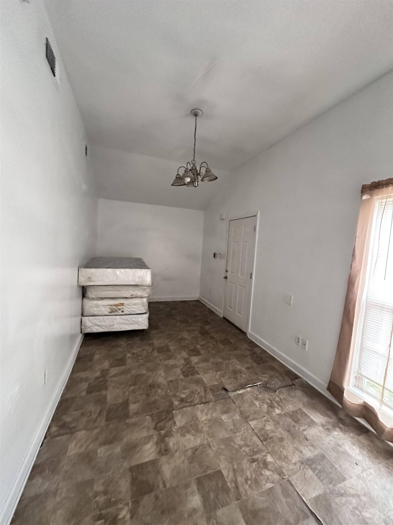 Memphis, TN 38106,123 LUCY AVE