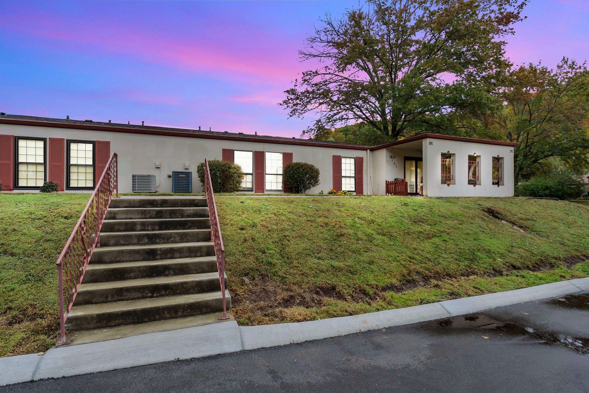 Nashville, TN 37221,214 Old Hickory Blvd #192