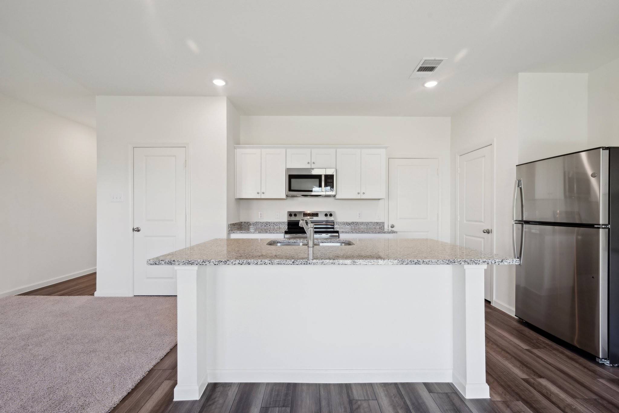 La Vergne, TN 37086,182 Snowdrop Avenue