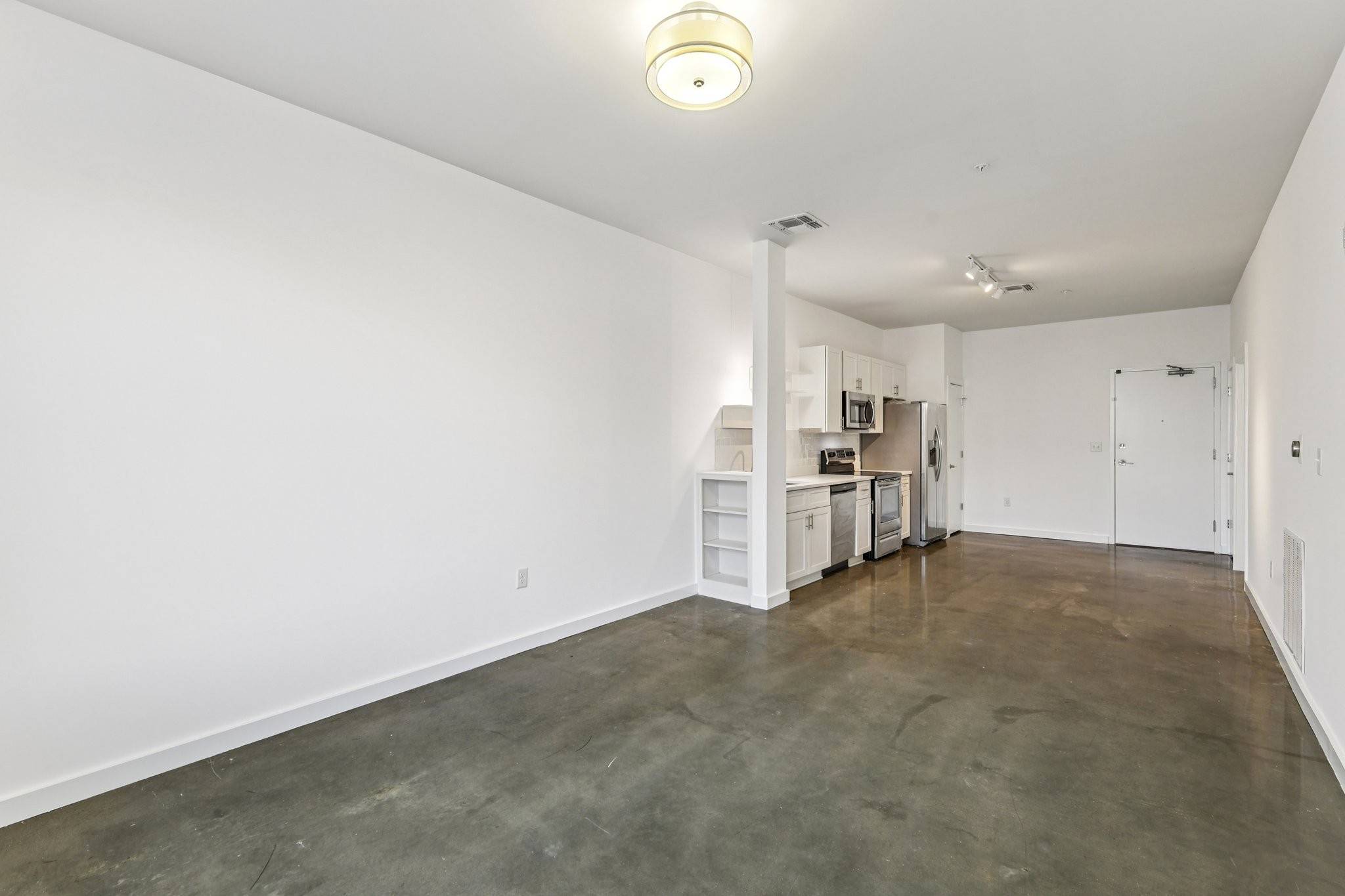 Nashville, TN 37203,1900 12th Ave #S #205