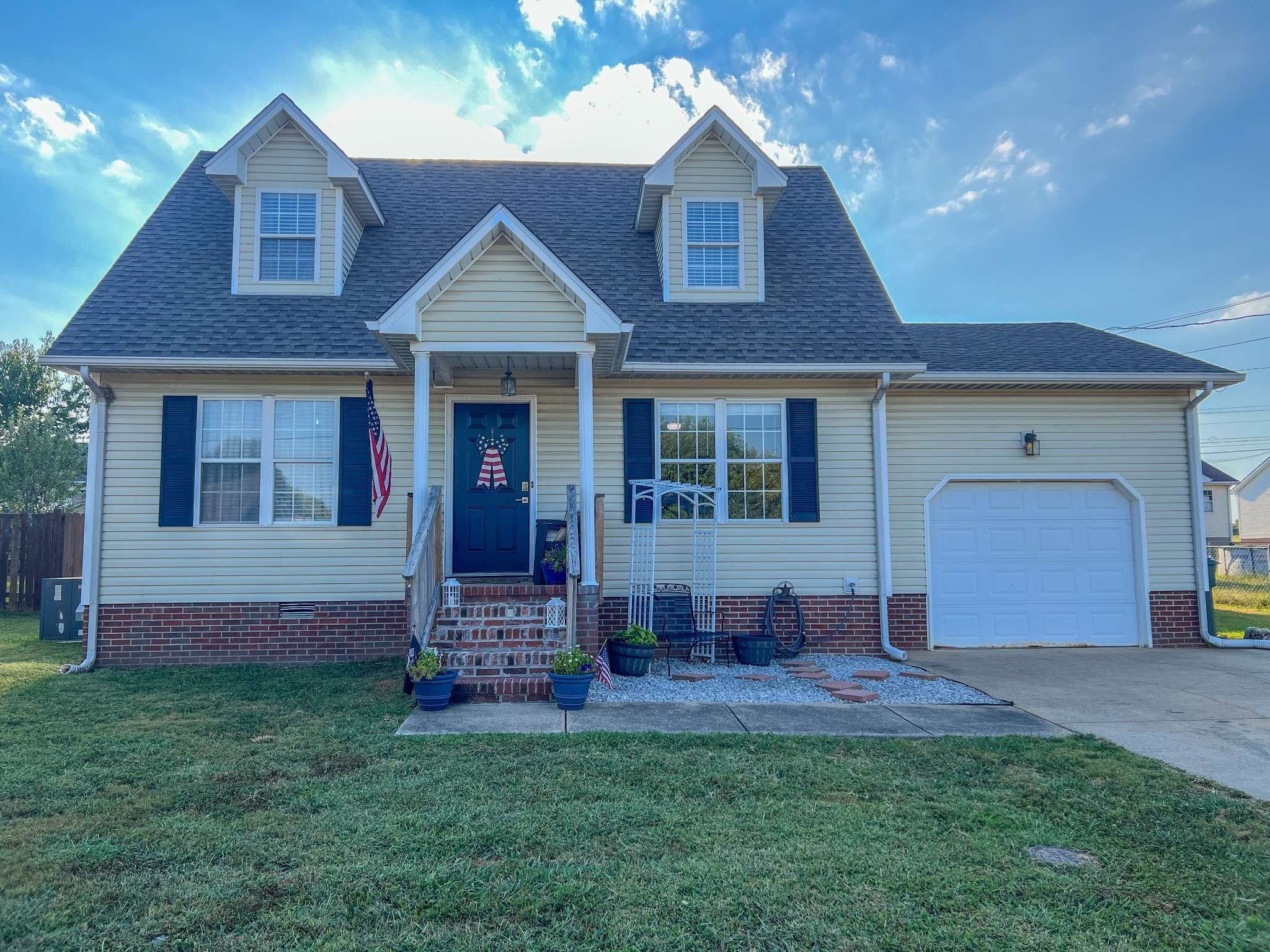 Hopkinsville, KY 42240,714 Pat Ave