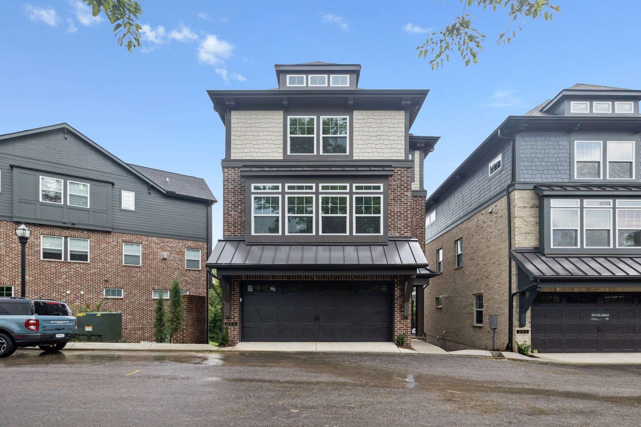 Nashville, TN 37206,203 Daydreamer Ln