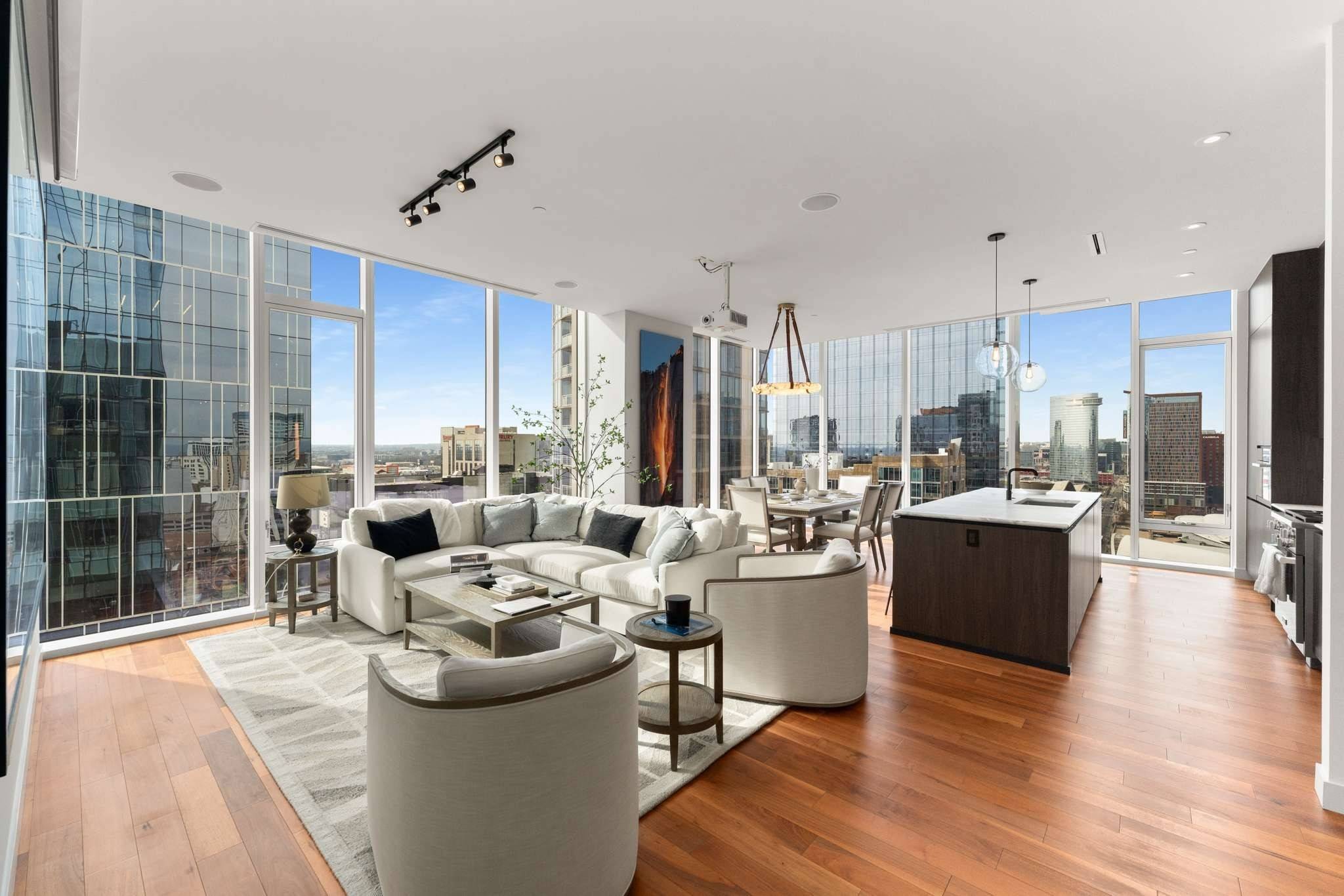 Nashville, TN 37201,160 2nd Ave #S #1902