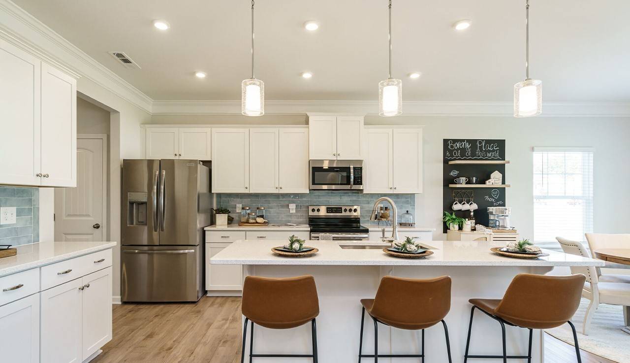 Columbia, TN 38401,577 Nightengale Ridge Dr