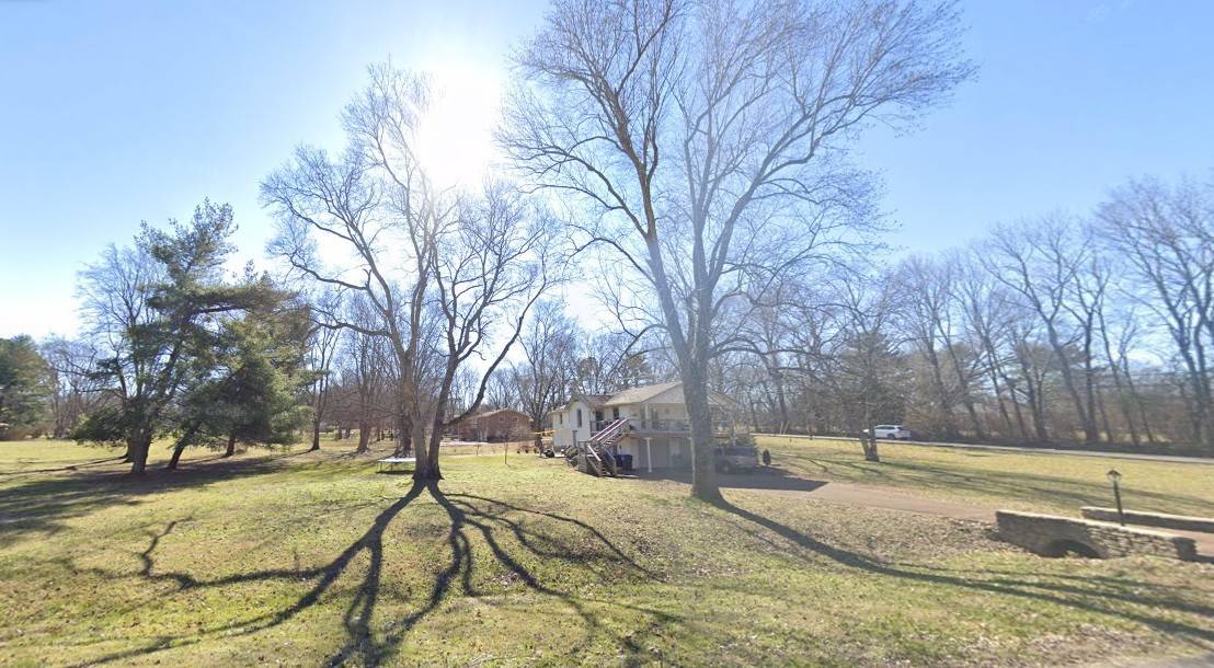 Brentwood, TN 37027,718 Wilson Pike