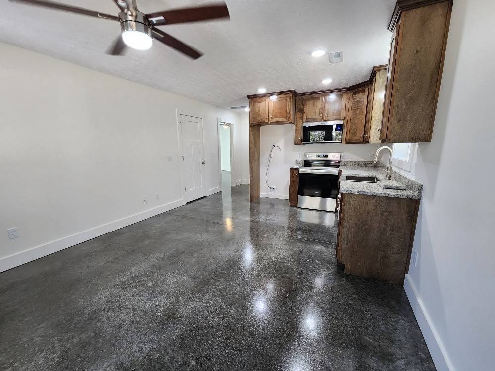 Whitleyville, TN 38588,221 Pine Lick Estates Dr