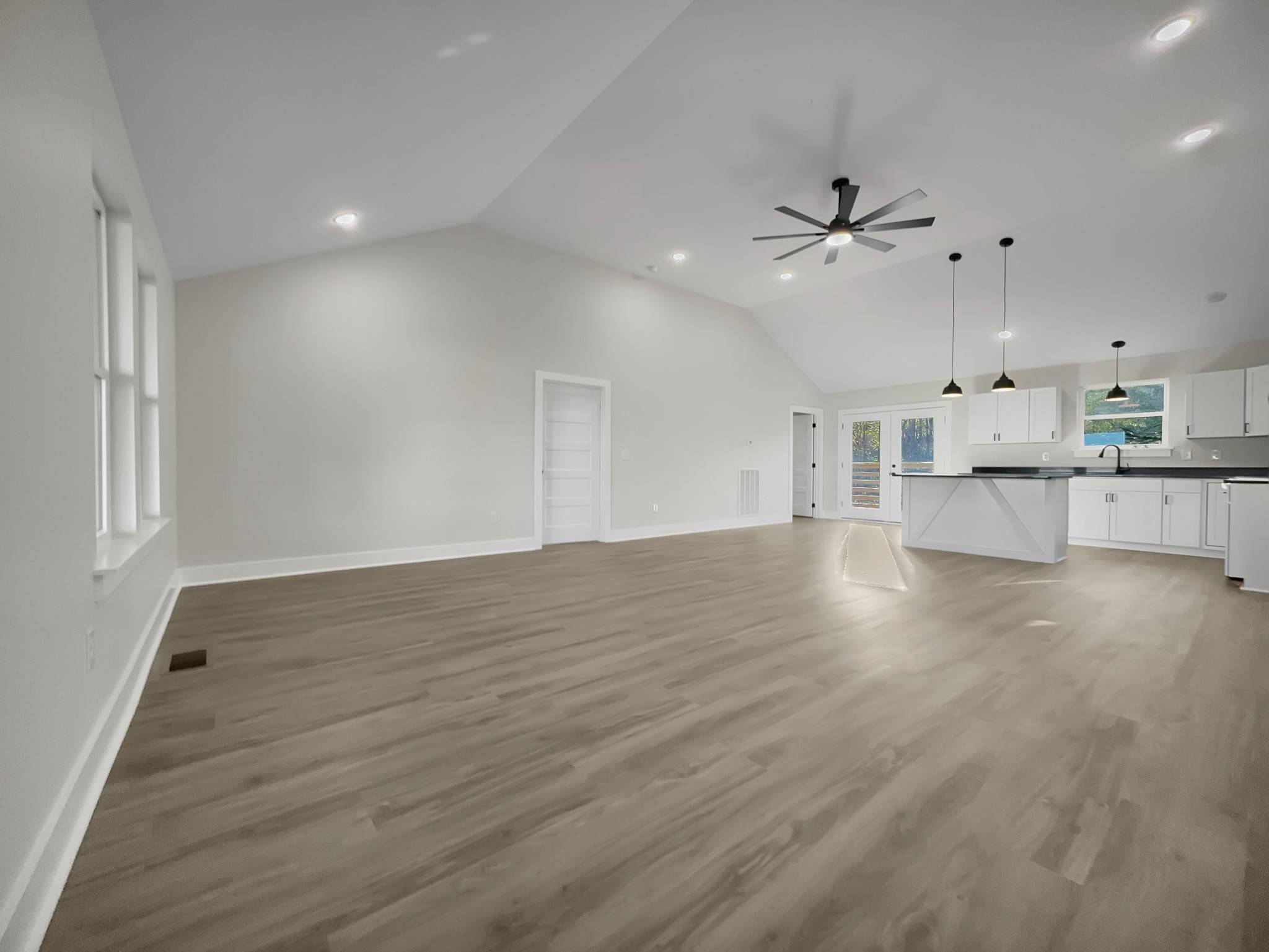 Hartsville, TN 37074,15 Scenic Ln