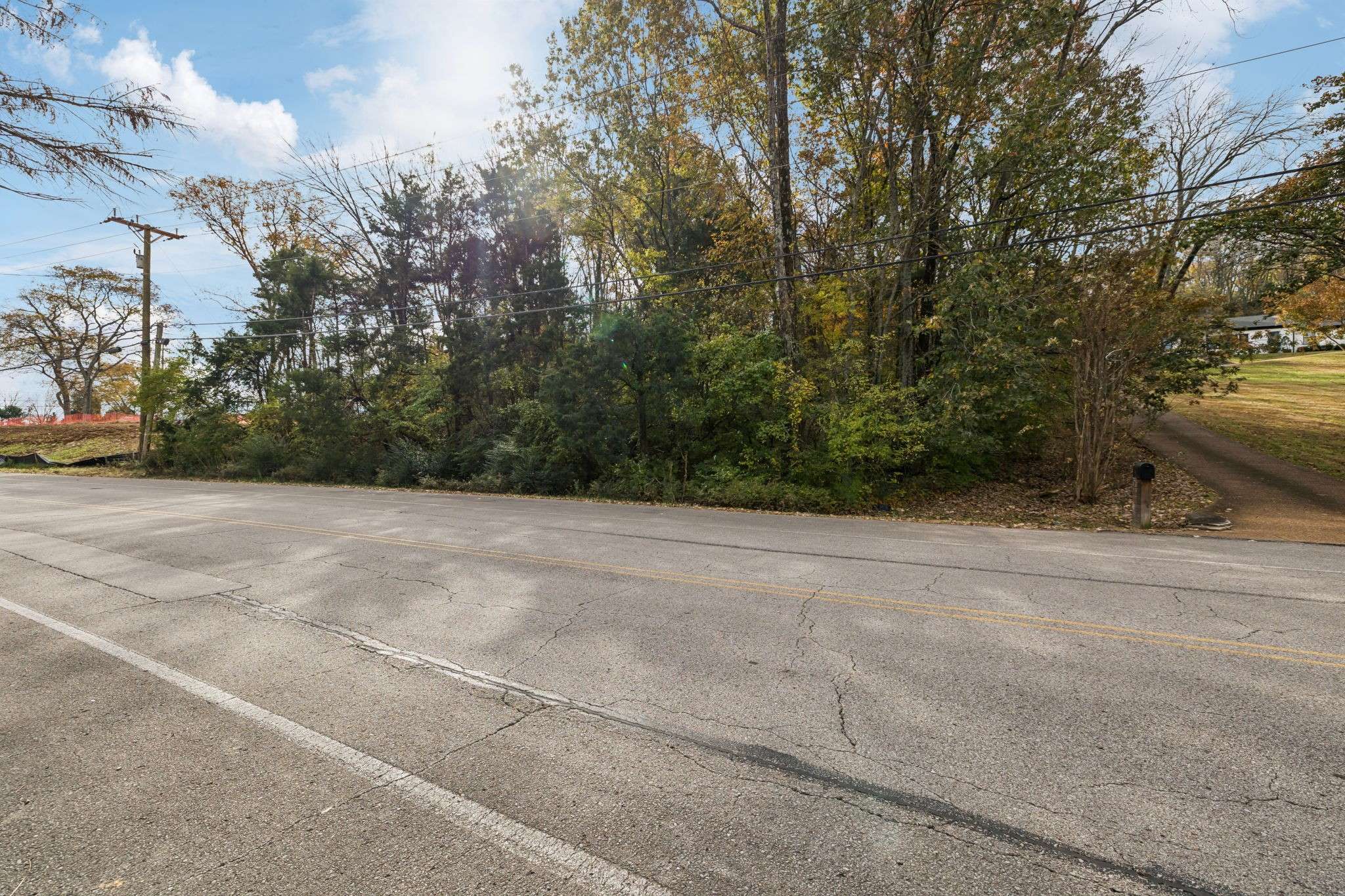 Nashville, TN 37220,805 Forest Hills Dr