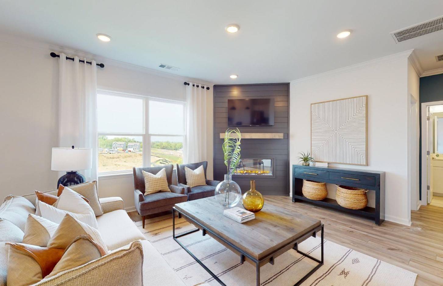 La Vergne, TN 37086,482 Jet Stream Drive