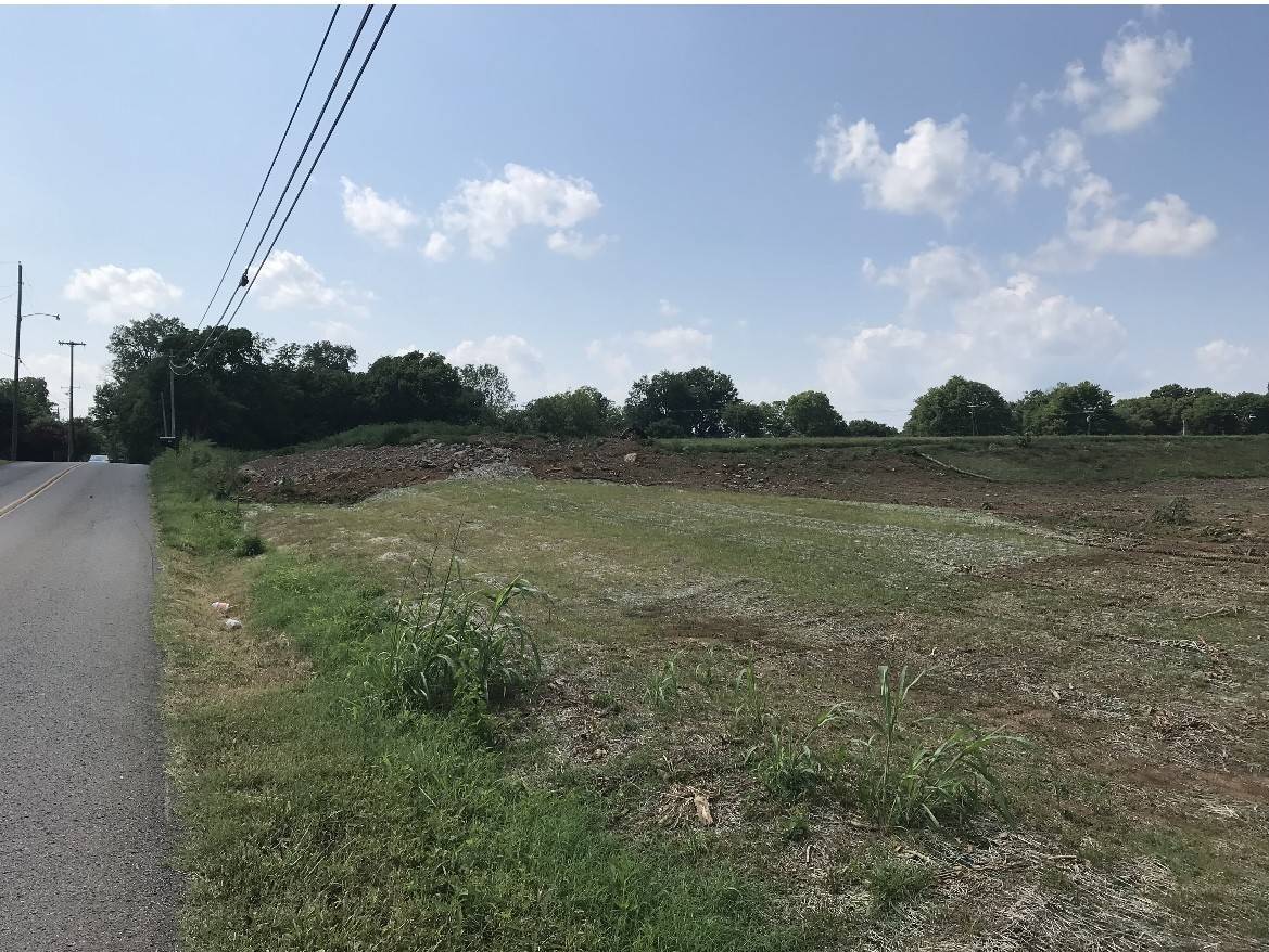 Gallatin, TN 37066,1023 Hartsville Pike