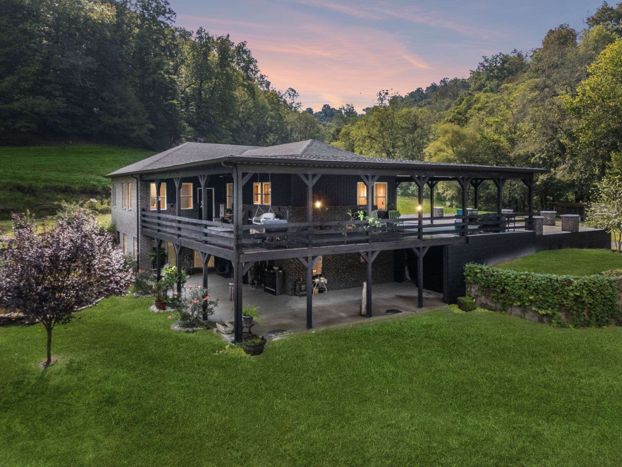 Pleasant Shade, TN 37145,2658 Sycamore Valley Rd