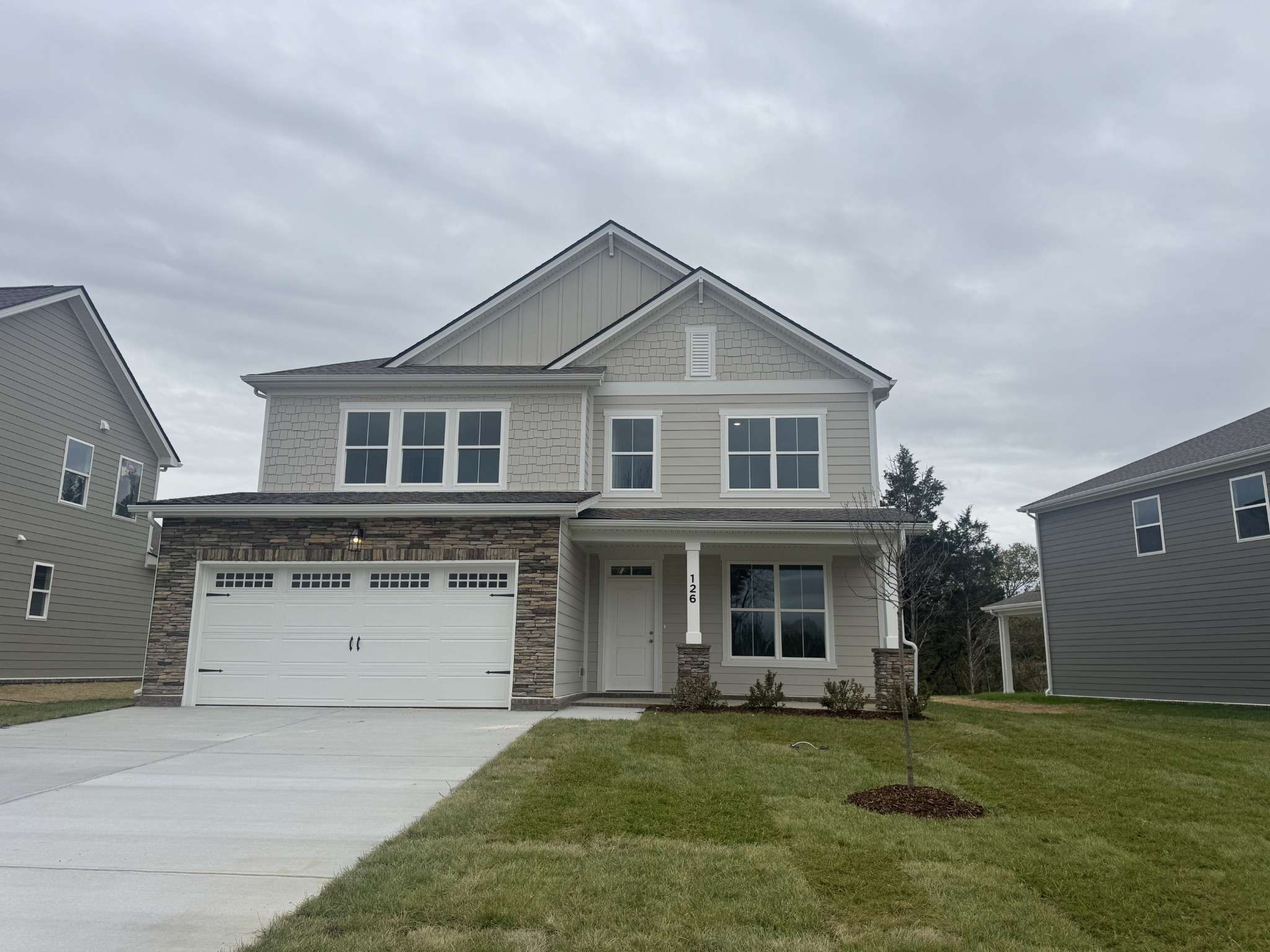 La Vergne, TN 37086,126 Dahlia Dr