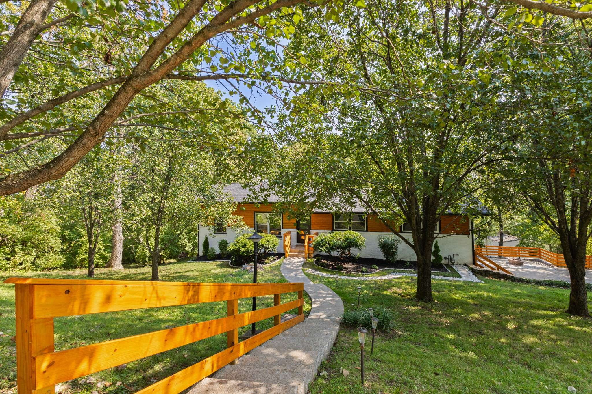 Nashville, TN 37205,1012 Rodney Dr