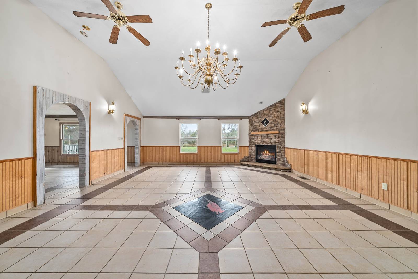 Pikeville, TN 37367,117 Bellview Rd