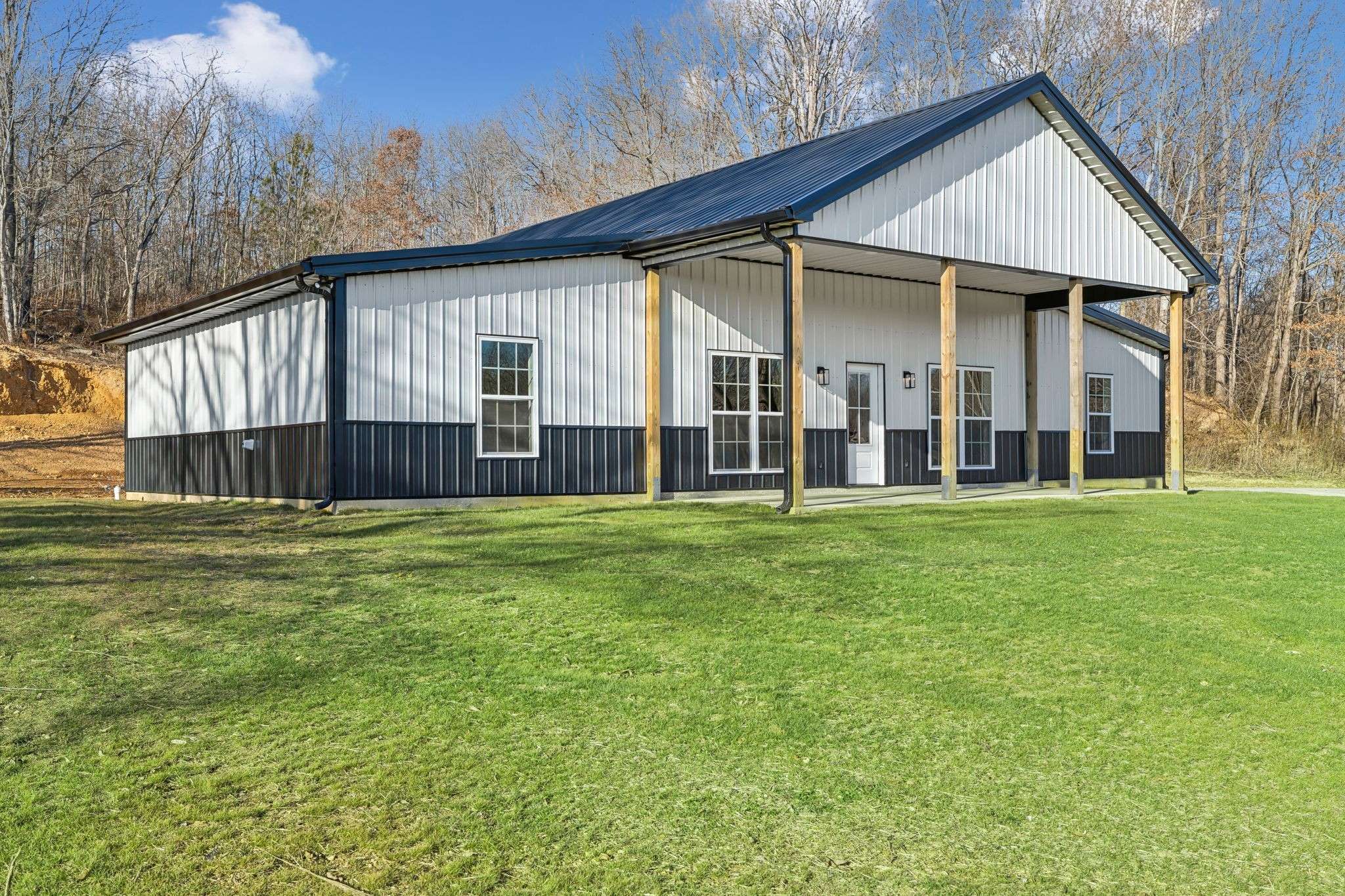 Summertown, TN 38483,252 Dukes Park Rd