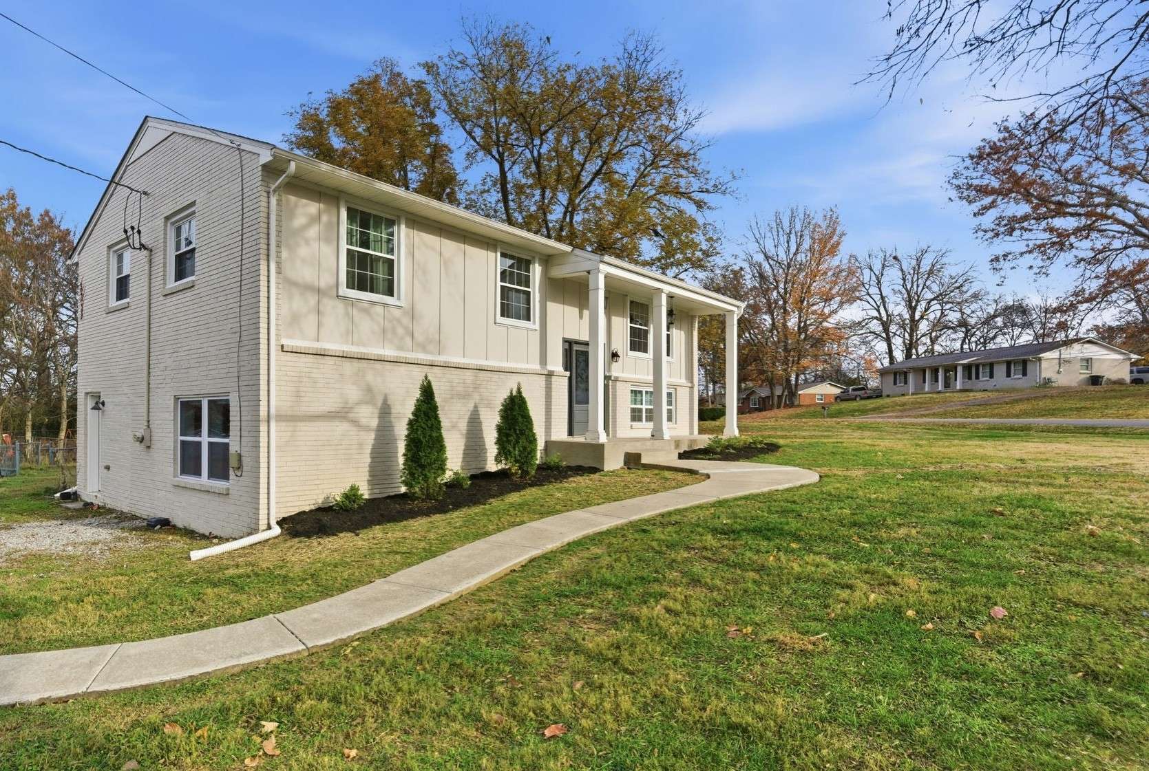 Hendersonville, TN 37075,228 Lakeside Park Dr