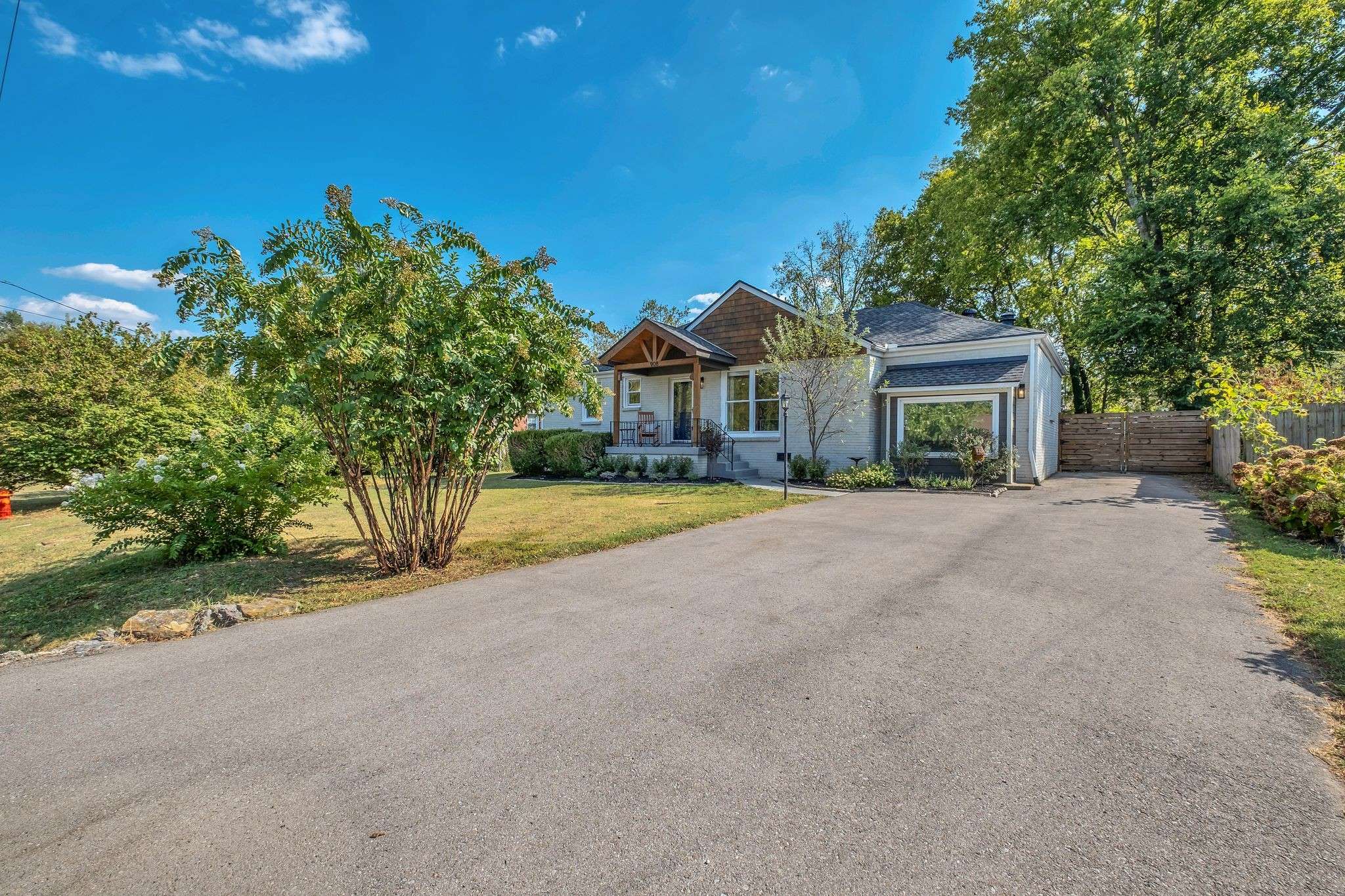 Nashville, TN 37216,908 Solley Dr