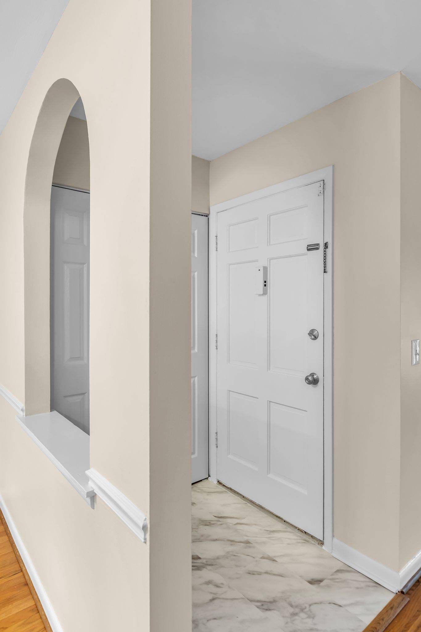 Nashville, TN 37215,3000 Hillsboro Pike #135