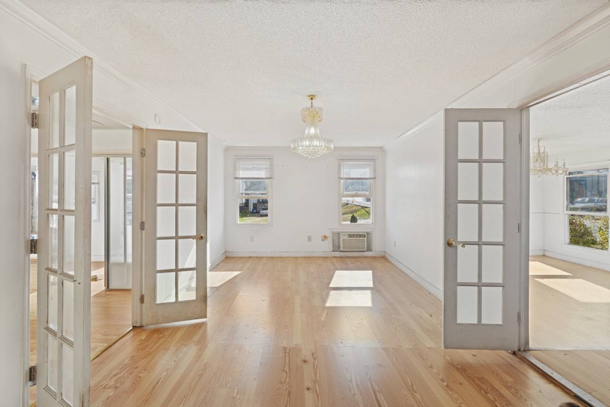 Nashville, TN 37204,931 Bradford Ave