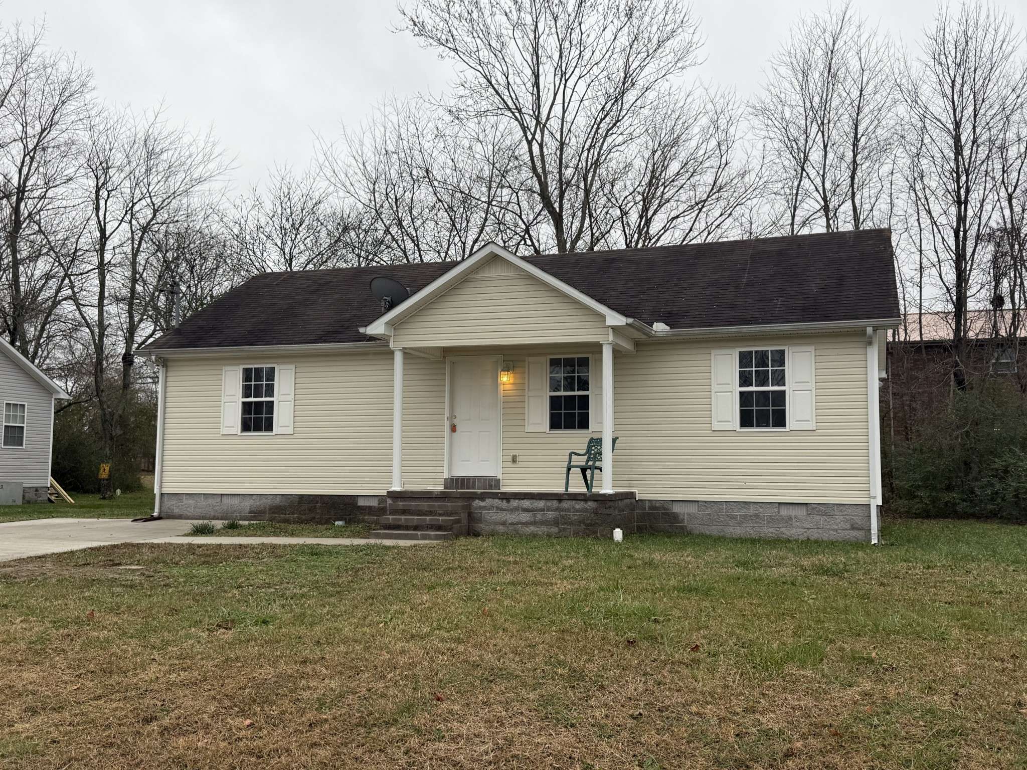 Manchester, TN 37355,88 Brook Hollow Cir