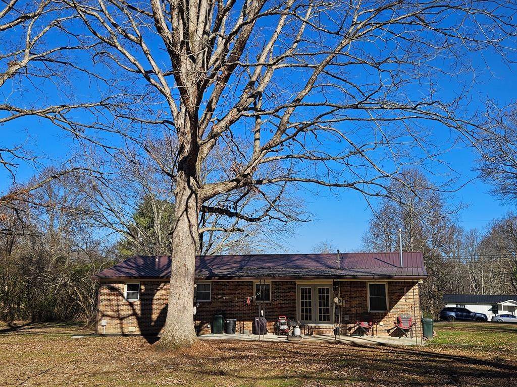 Spencer, TN 38585,408 Shady Oaks Dr