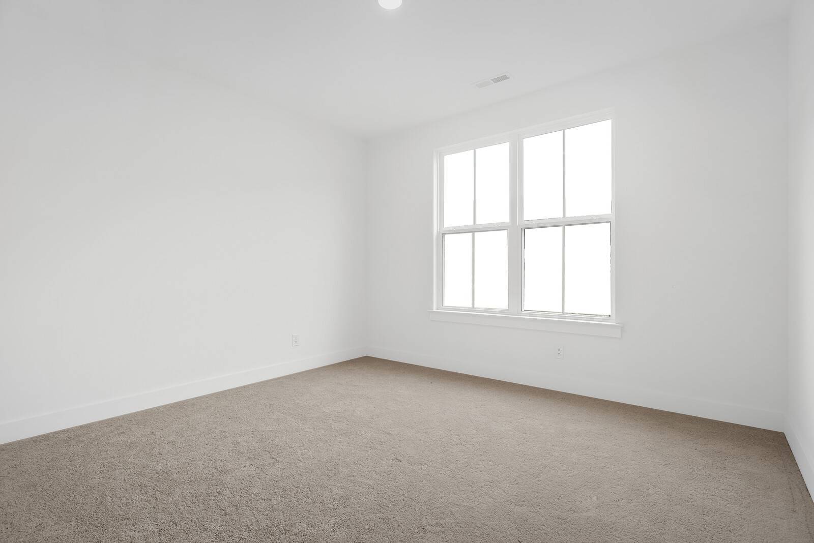 White House, TN 37188,2882 Netterfield Drive