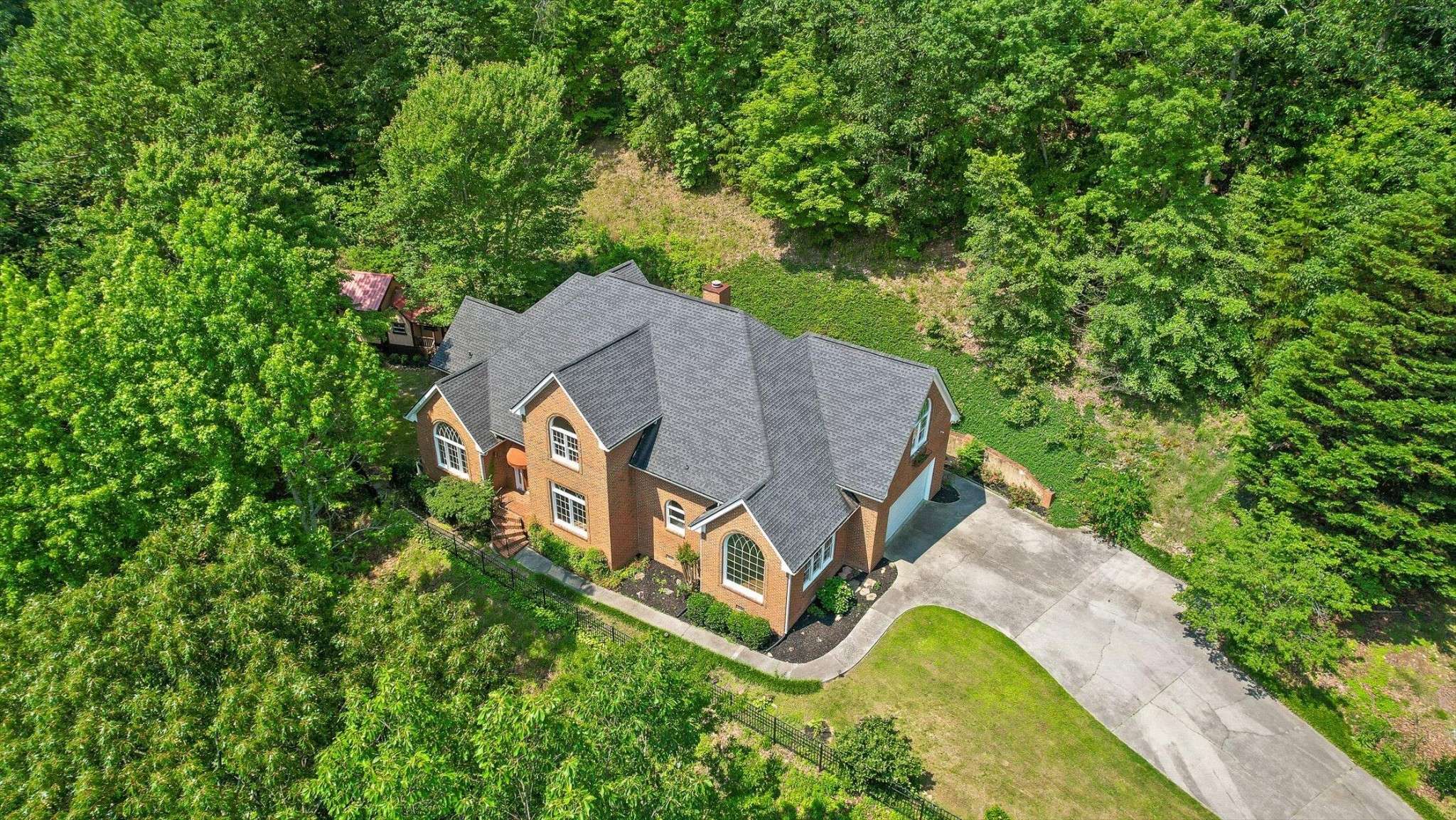 Dalton, GA 30720,2001 Eagle Point Drive