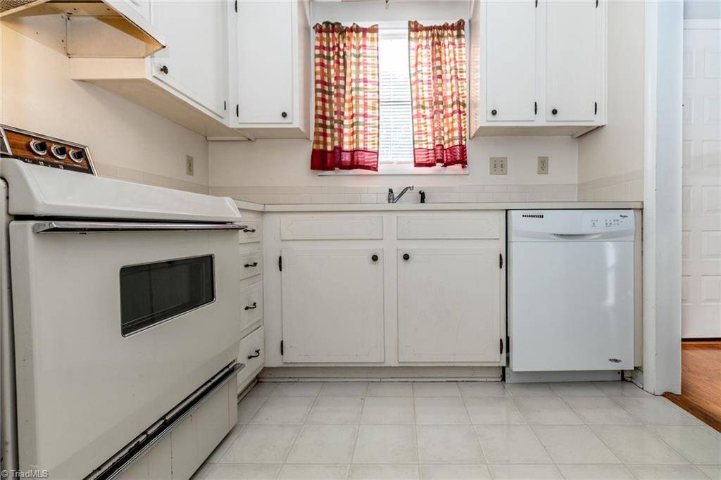 Kernersville, NC 27284,515 Brookside CT